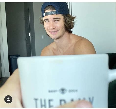 Pin By Paige On Drew Rudy Outer Banks Nc The Pogues Hot Actors