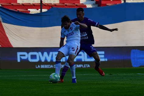 Nacional 1 Fénix 0 un triunfo para liderar en el Intermedio y