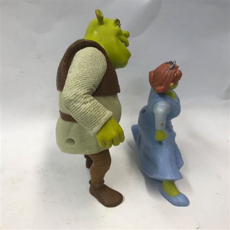 shrek mcdonalds toys 8