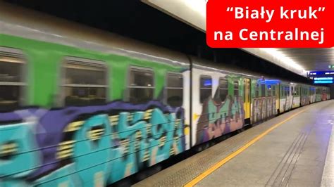 Warszawa Centralna Poci Gi O Poranku Youtube