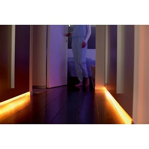 Philips Hue Tira LED Plus 1 M RGBW BAUHAUS