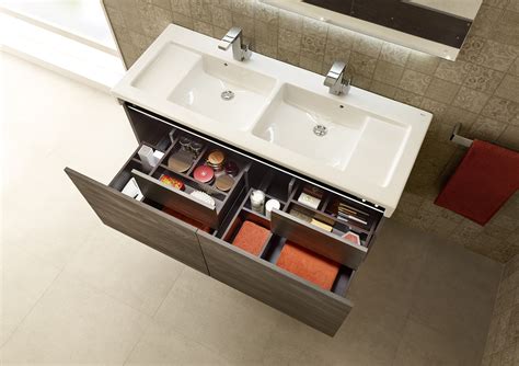 Bathroom storage ideas to make the most of your space | Roca Life