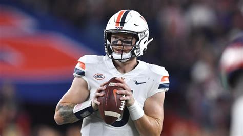 Virginia QB Brennan Armstrong enters transfer portal