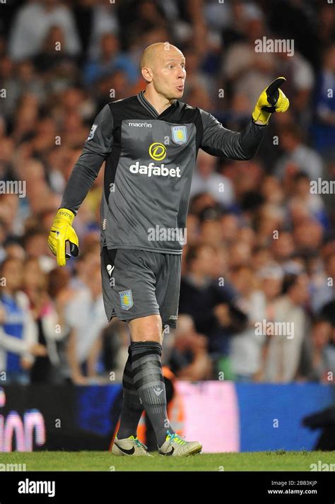 Brad Guzan, Aston Villa goalkeeper Stock Photo - Alamy