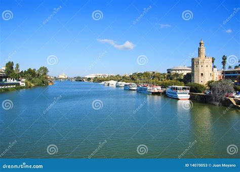 Torre Del Oro Sevilla Imagen De Archivo Imagen De Andaluz