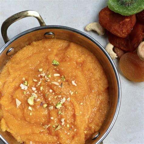 Dhaba Style Suji Halwa Semolina Rookie With A Cookie