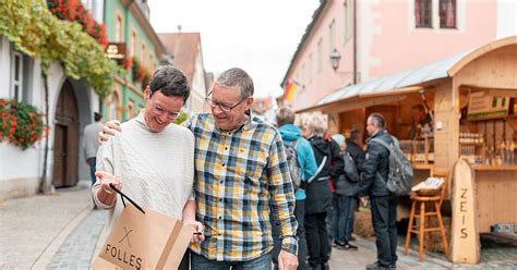 Volkach Feiert Fr Hlingserwachen Mit Verkaufsoffenem Sonntag