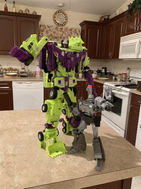 Constructicons Merge For The Kill R Transformers