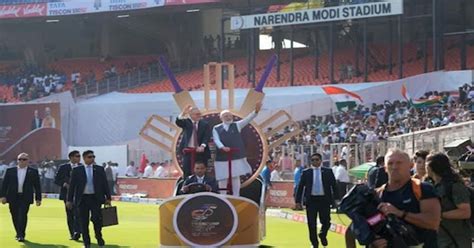 Pm Modi And Australian Pm Albanese At Gujarat Stadium For Th Test