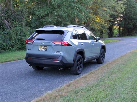 2021 Toyota Rav4 Vs 2021 Ford Escape Autobytel