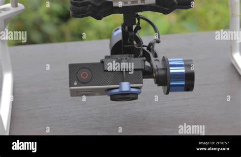 Gimbal Tilts Stock Videos And Footage Hd And 4k Video Clips Alamy