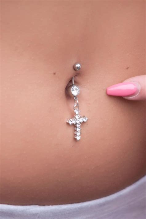 7 Tips To Clean Your Belly Button Piercing Belly Button Piercing