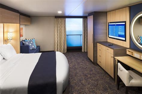 Accessible Interior Stateroom with Virtual Balcony Cat. N - EatSleepCruise.com