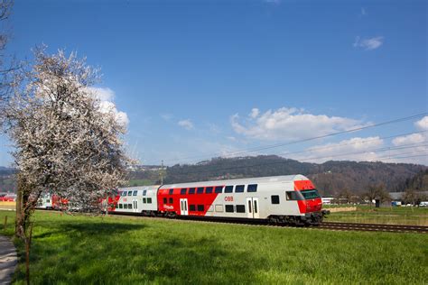 86 33 004 1 Als S Bahn Bei Schwarzach Vorarlberg 20 3 20 Bahnbilder De