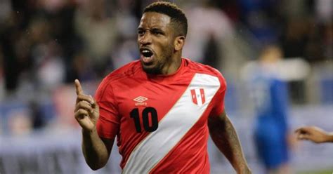 S Se Puede Jefferson Farf N No Pierde La Fe En La Selecci N Peruana