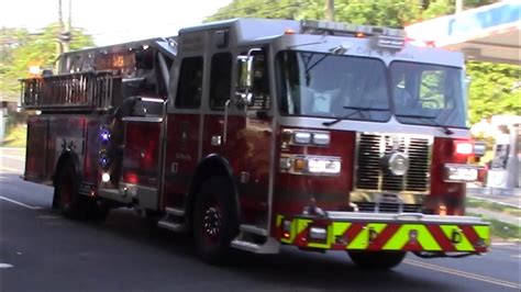 Meriden Fire Department Engine 2 Responding Youtube