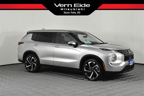 Pre Owned Mitsubishi Outlander Es Sport Utility In Sioux Falls