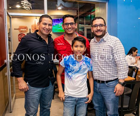 Rommel Emilio Alvarado Zaldivar Celebra Su Cumpleaños Honduras