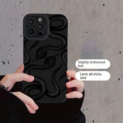 Capa de telefone de silicone líquido Dark Viper para iPhone 14 13 12 11