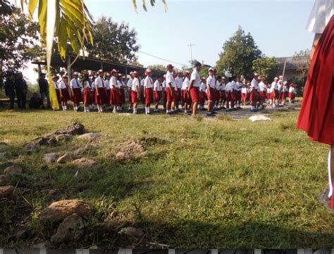 Jurnalistik Potret Pendidikan Di Desa Nglinggo Gondang Nganjuk