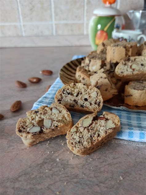 Tozzetti Con Mandorle E Cioccolato Pasticciandolce Passione