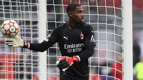 Ac Milan Las Exigencias Xxl De Mike Maignan Para Renovar