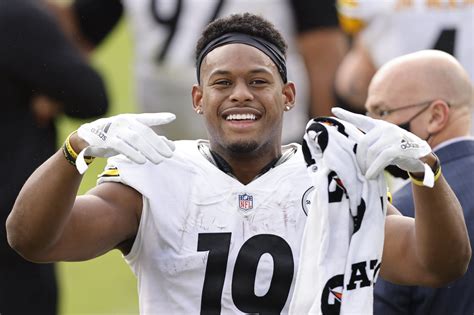 Pittsburgh Steelers'JuJu Smith-Schuster joins Wasserman company