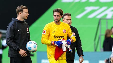 Schock Diagnose für Eintracht Frankfurt Verletzter Trapp fällt