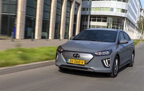 Hyundai plans to introduce 17 electric vehicles by 2030