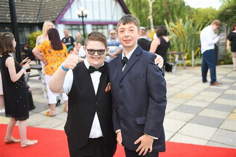 Fantastic pictures of Ganton School pupils celebrating their 2019 prom - Hull Live