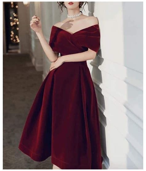 Pin By On In Red Dresses Classy Tea Length