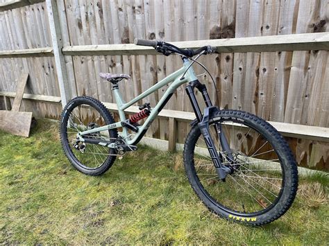 Commencal Clash Xl Excellent Spec For Sale