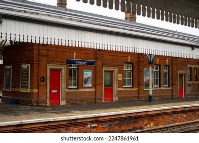 Salisbury Train Station Salisbury Wiltshire Classic Stock Photo ...