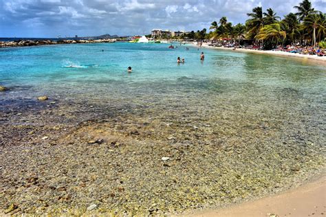 Top Rated Mambo Beach Near Willemstad Curaçao Encircle Photos