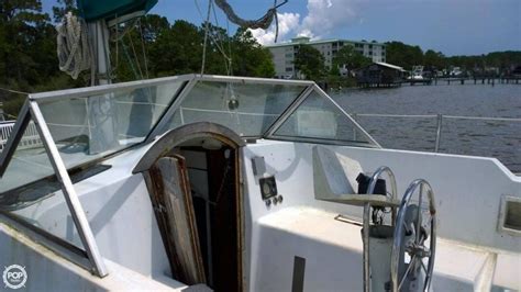 1976 Bayliner 320 Buccaneer