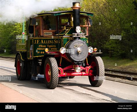 Foden Steam Wagon Hi Res Stock Photography And Images Alamy