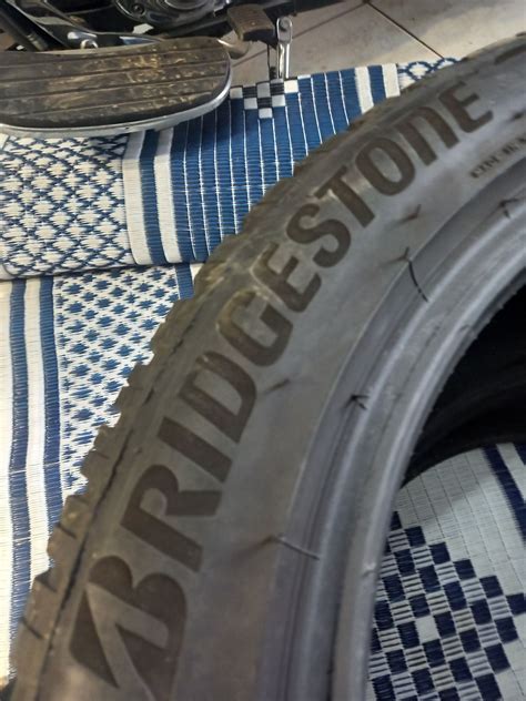 2 Opony Zimowe BRIDGESTONE 2022r Krosno OLX Pl