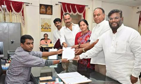 Vemireddy Prabhakar Reddy Files Nominations As NDA MP Candidate For