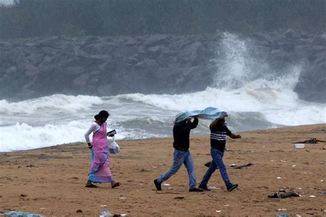 Tamil Nadu Puducherry Brace For Cyclone Nivar — Heavy Rains Lash