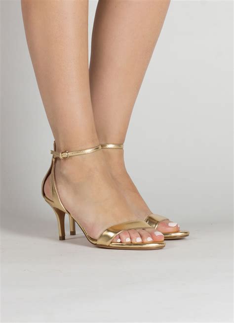 Venta Sandalias Tacon Oro En Stock