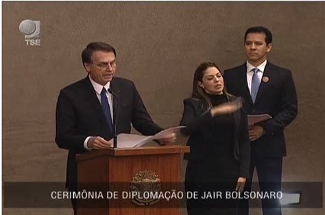 Acompanhe Ao Vivo A Diploma O De Jair Bolsonaro No Tse