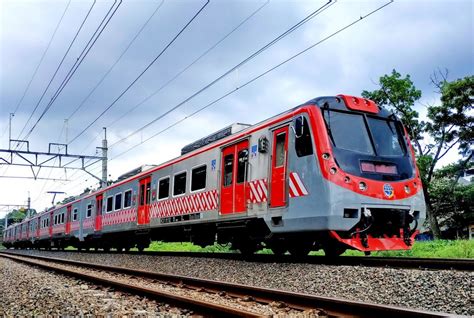 Krl Solo Jogja Diminati Meski Pandemi Setahun Layani Juta Penumpang