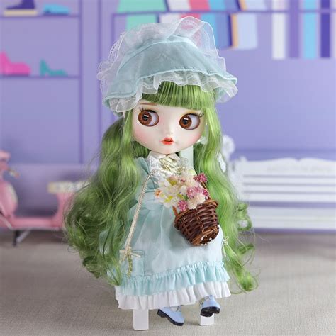 Zoey Premium Custom Neo Blythe Doll With Green Hair White Skin And Matte Smiling Face This Is