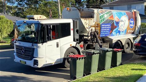 Parramatta Garbage Truck Sl Youtube