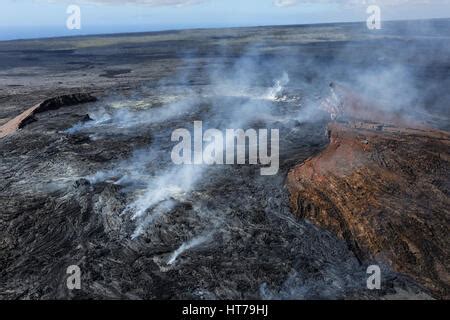 Pu U Or Puu Oo Volcano Volcanic Eruption Lava Flow Red Hot Lava