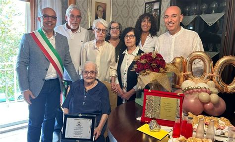 Oristano Festeggia La Centenaria Giuseppina Foddis Passioni Ravioli E