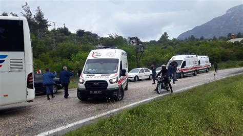 Mersin De Yolcu Otob S Yle Arp An Hafif Ticari Ara Taki Ki I