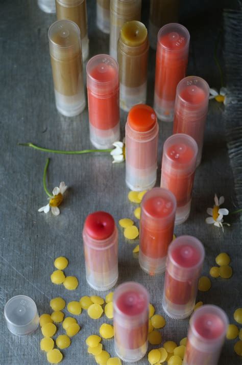 5 Minute Easy To Make Best Tinted Lip Balm Recipe Diy Lip Balm