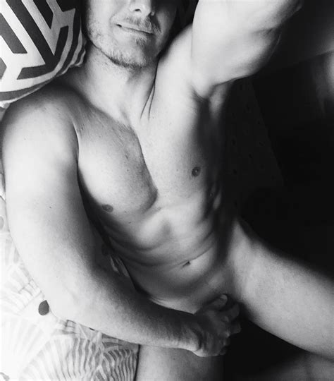 Monochrome 3 Nude Pics XHamster