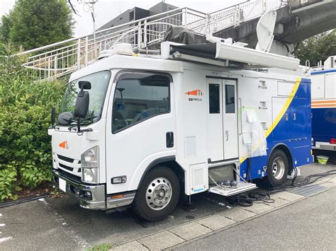 中継車｜放送の仕組み｜オンラインで知ろう！「テレビ局の仕事」